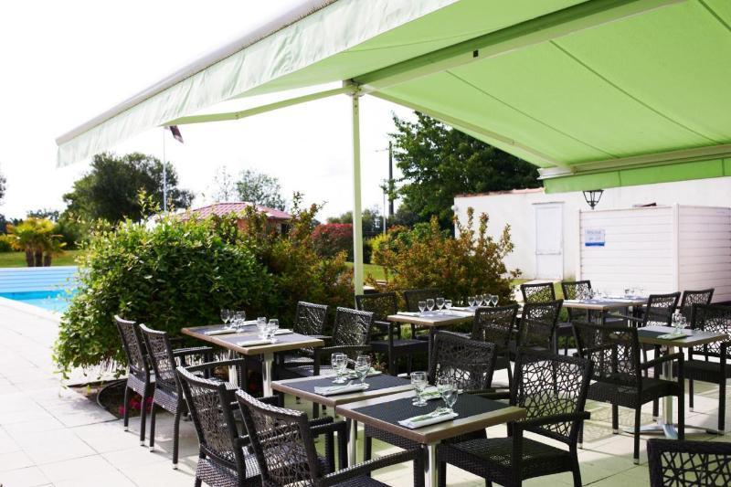 Logis L'Abreuvoir 헤릭 외부 사진